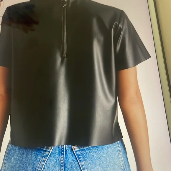 NWT STEVE MADDEN FAUX LEATHER NAVY TOP - Picture 2 of 9